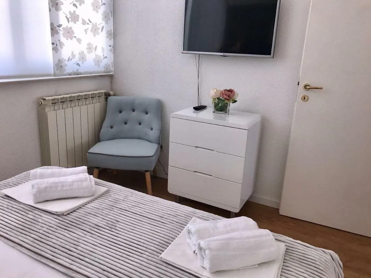 Apartment Lux Katija Split 0*,